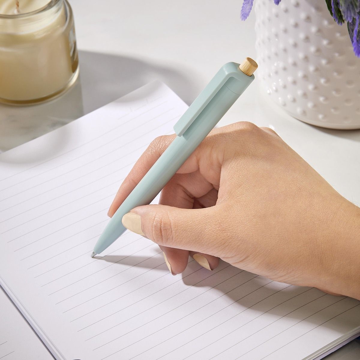 img_69debd5888199.jpeg
